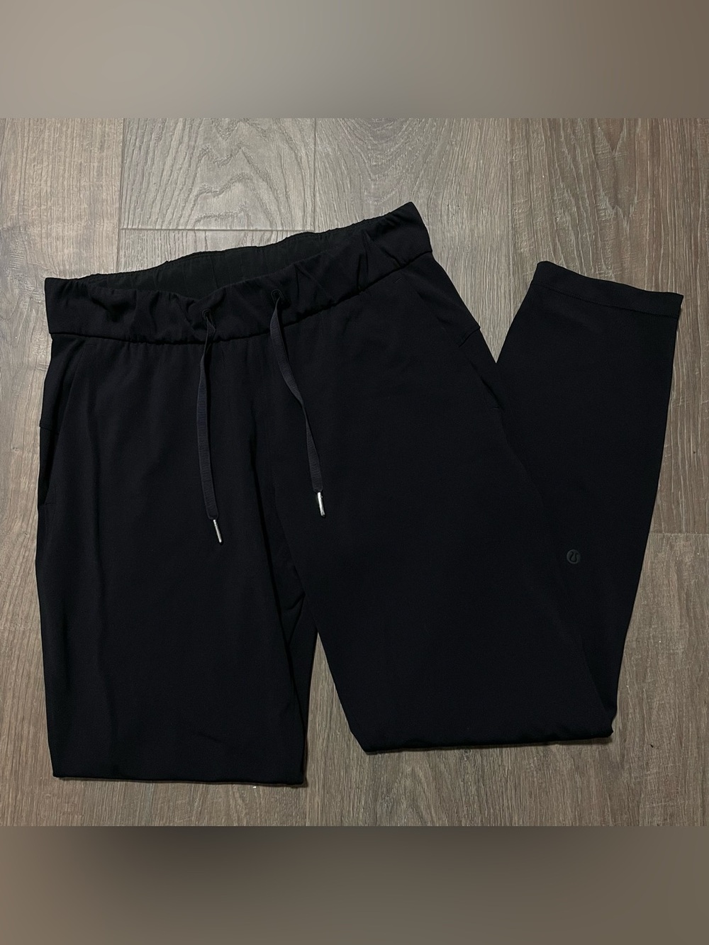 Lululemon On The Fly Pant *28" Athletic Athleisure Workout 7/8 Length Pants - Picture 3 of 8